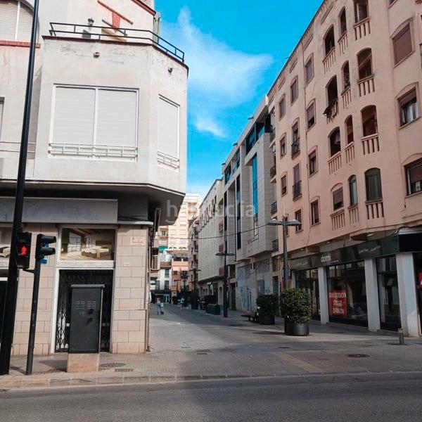 Foto b61f3ae2-1994-4919-8a63-7c9029da8bf7. Pis amb aparcament a Centro Histórico Gandia