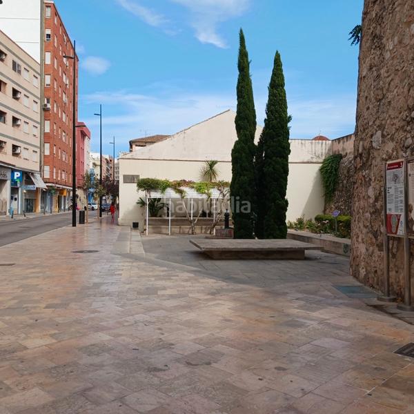 Foto e0f321fe-efa6-4a6e-8637-cff8e4e700c8. Pis amb aparcament a Centro Histórico Gandia