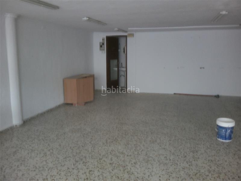 Foto c56272f5-5f1c-4b42-9a4f-114171233a5f. Local comercial en Playa de Gandía Gandia
