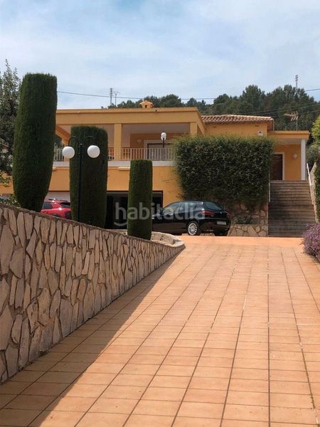 Foto 38f4c3a9-fa49-4756-a2e1-76e203dfef7f. Chalet en Oliva pueblo Oliva
