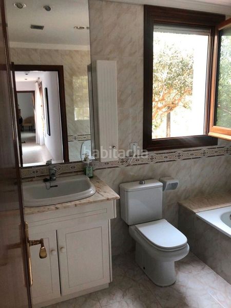 Foto a42856ba-f79b-42d6-bbfe-4336b22d8aaf. Chalet en Oliva pueblo Oliva