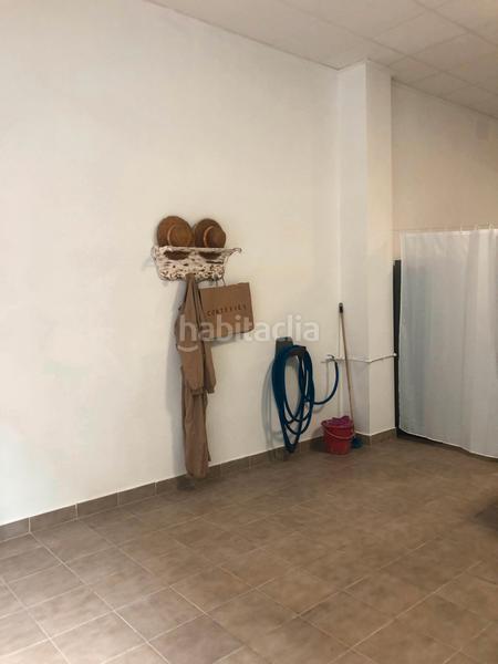 Foto dedad134-eb3a-4433-a855-6bde398f01c2. Locale commerciale in Corea Gandia