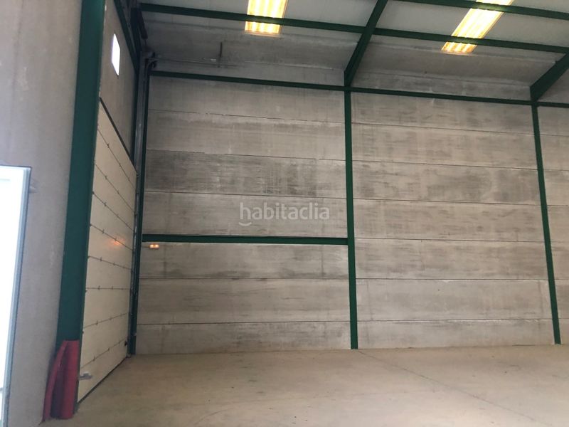 Foto 086e9338-1520-461a-84a7-3ac01b9035d2. Industrial building in Xeresa