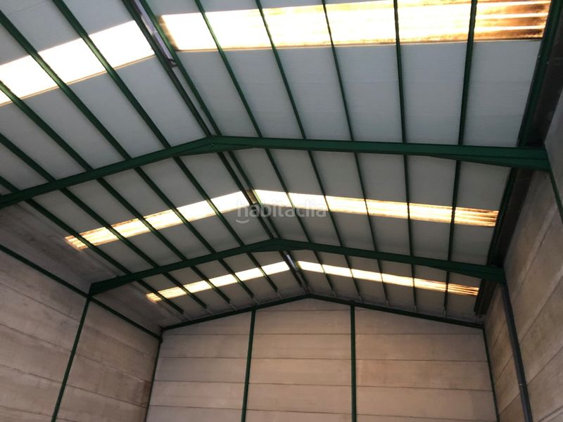 Foto 099bc4c6-e781-4d20-a2b3-4d5e9e9887b3. Industrial building in Xeresa
