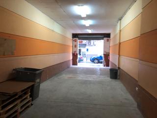 Local Comercial  Carrer de la constitució