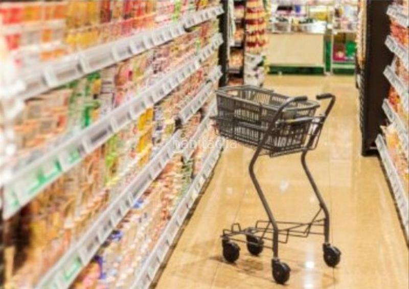 Foto d86be60f-371c-499d-912c-406b06de5b4e. Local comercial en Playa de Gandía Gandia