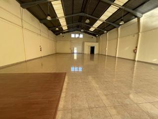 Fabrikhalle in Avinguda de la vital 10