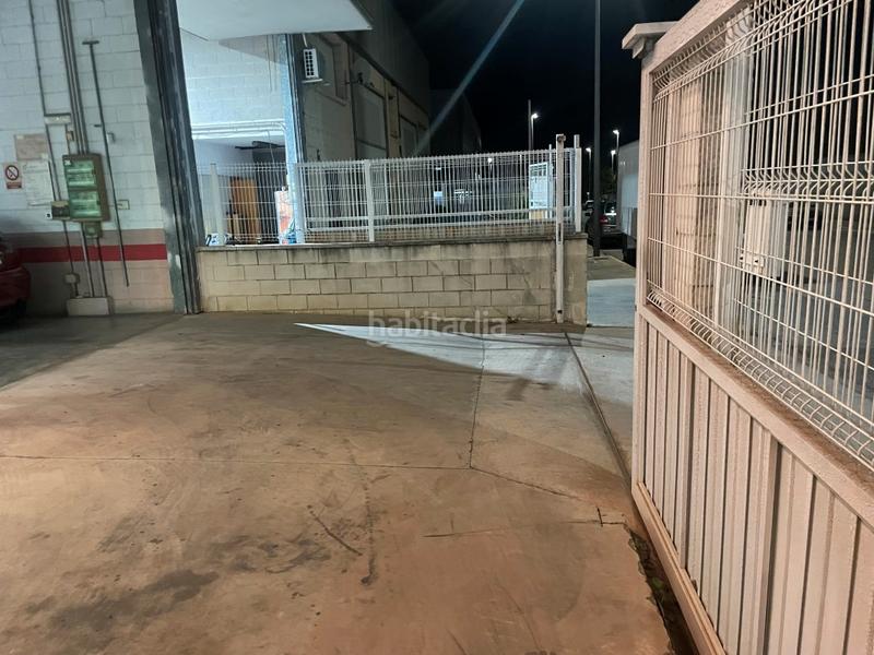 Foto 7afdbca2-9d7d-4ff5-869c-9bde87e3676a. Nau industrial a avinguda hort mandarí 4 a Xeraco