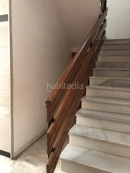 Foto 0b5a4ec4-b7f6-42f9-8b48-725cc828a4e3. Bureau dans Germaníes - Juzgados Gandia