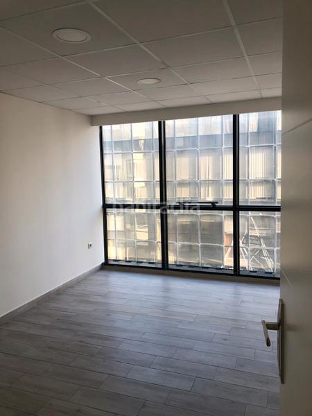 Foto 087ca23e-17aa-4e6f-8e89-f953e220526c. Büro in Germaníes - Juzgados Gandia