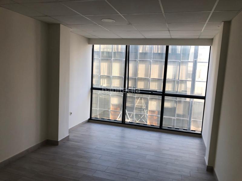 Foto 478e1e08-d6b8-47c6-8824-93a1e8c4ecbf. Ufficio in Germaníes - Juzgados Gandia