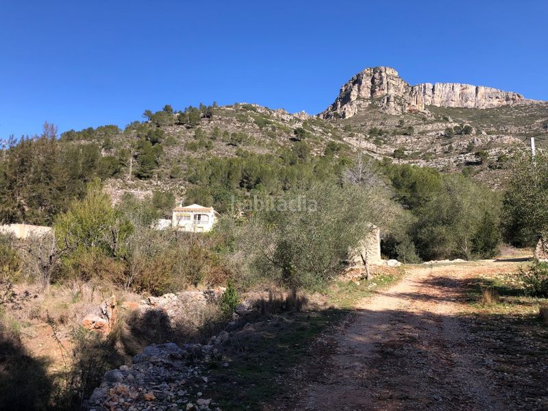 Foto db4c8559-88f0-4818-a402-c6145c20af53. Rural plot in Barx