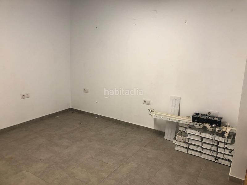 Foto f6d64068-2f54-47c2-be1a-0f8c46621d19. Local comercial a Corea Gandia