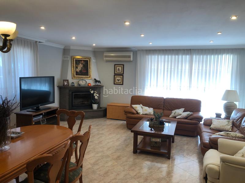 Foto ab92f631-d16b-44e8-b015-0ce9c0e03355. Chalet with parking in Park Nord - Casona Gandia