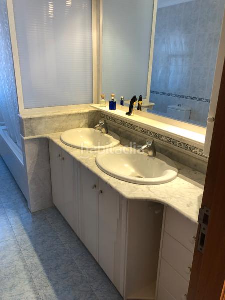 Foto b48394b0-4870-4f16-8ac1-3e0a010bec80. Chalet with parking in Park Nord - Casona Gandia