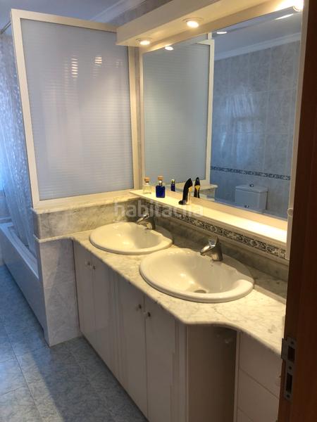 Foto e23201cf-9f3d-4ea5-a013-321359ad191b. Chalet with parking in Park Nord - Casona Gandia