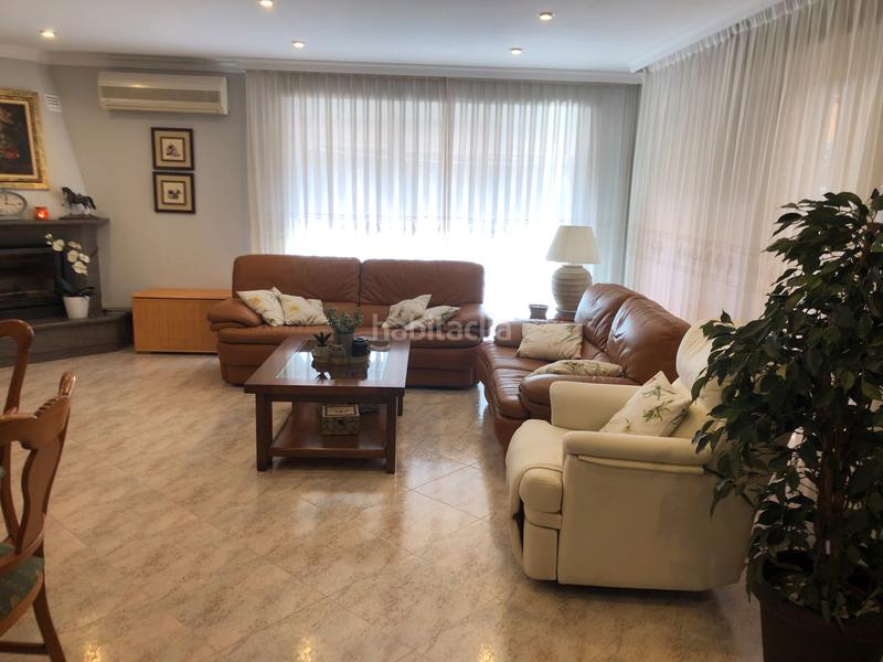 Foto 472af1a3-8f56-435f-8487-d3c980c759f1. Chalet en Park Nord - Casona Gandia