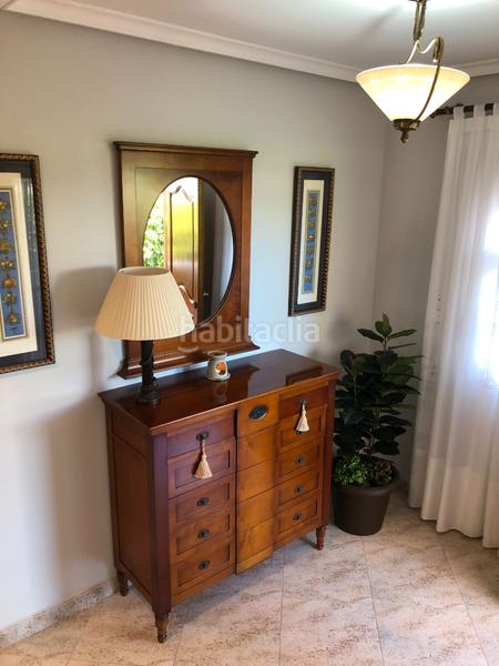 Foto a27cf782-b80c-4cdb-9b1e-92b2b5980131. Xalet amb aparcament a Park Nord - Casona Gandia