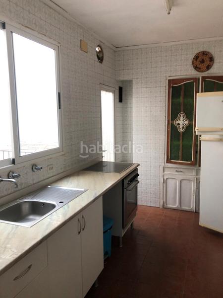 Foto b40ae605-0b5c-4423-b707-7bfc25a0adb5. Édifice dans Albaida