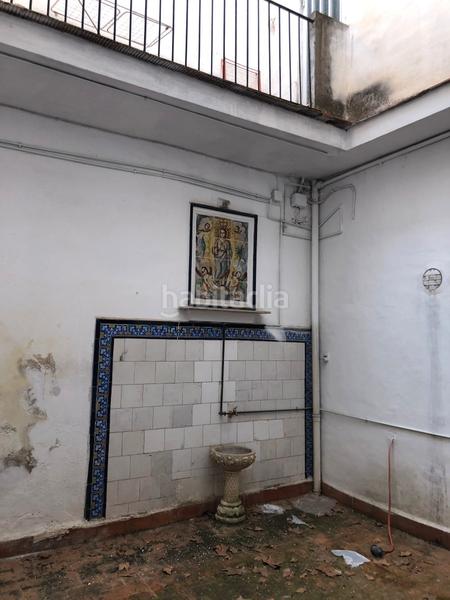 Foto 35741ce6-5175-43ef-a046-02de7a659411. Edificio en Albaida