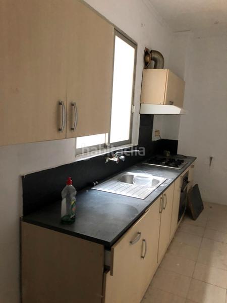 Foto 838b0adb-c841-4c65-b235-e45b7b84a2fd. Edificio en Albaida