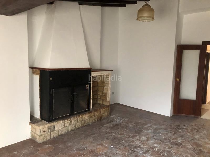 Foto 989d1986-9b2d-4af0-b9c4-437b1c80a6fa. Edificio en Albaida