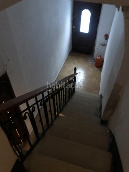 Foto c13259bf-25f6-4820-bac5-29439b8dfa91. Edificio en Albaida