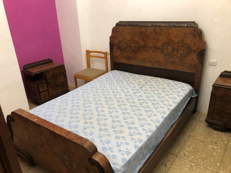 Foto c6bcf8f8-2270-4304-b1ba-4af3a6895206. Edificio en Albaida