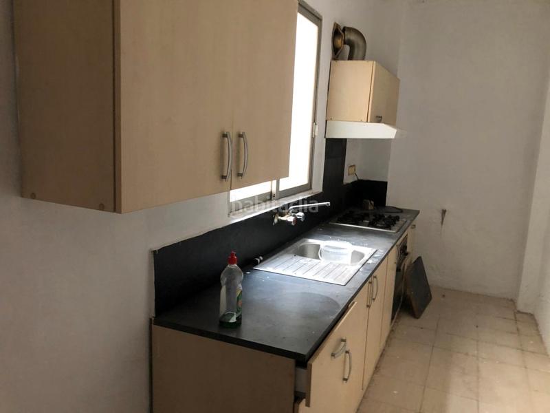 Foto 3d4e2bab-7178-4b86-a136-f53cce537957. Edifici a Albaida