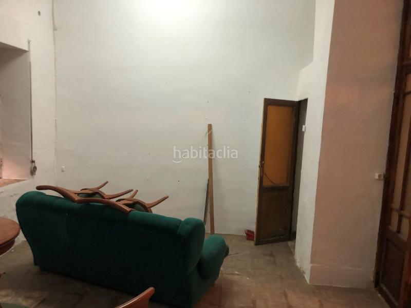 Foto 7b858796-c6de-4cd0-81ce-dbae862aaaa6. Edifici a Albaida