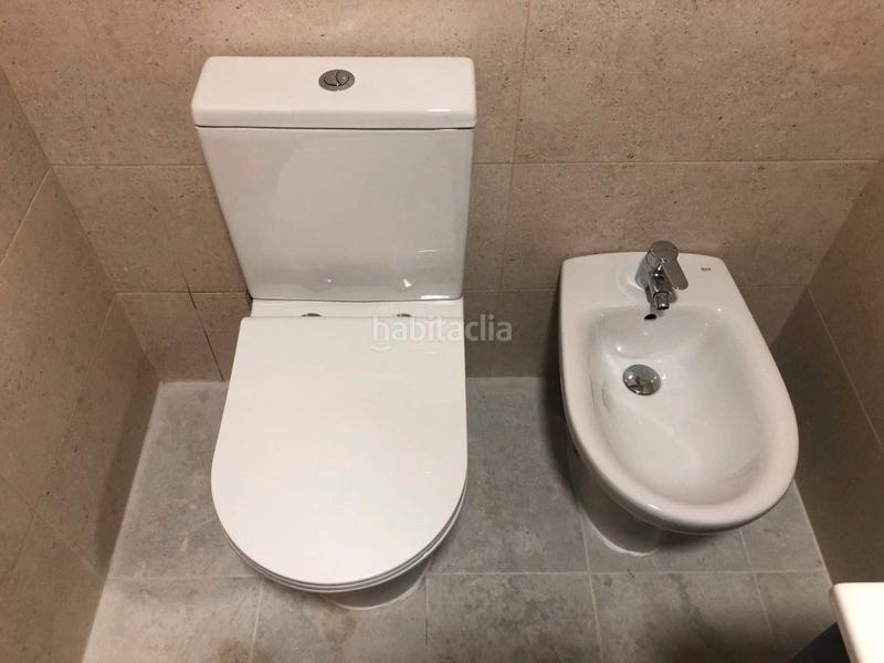 Foto 107ddde4-c6f4-45fe-b2b0-594aa4b0c68d. Zweistöckige wohnung mit pool in Playa de Gandía Gandia