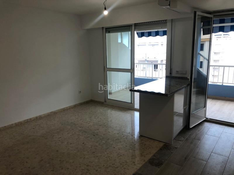 Foto a5c822da-cbdb-47eb-8d15-efb155d73f41. Zweistöckige wohnung mit pool in Playa de Gandía Gandia