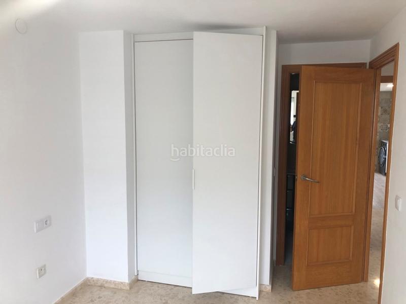 Foto b217b6d5-ddca-40b2-9461-7b61475c386a. Zweistöckige wohnung mit pool in Playa de Gandía Gandia