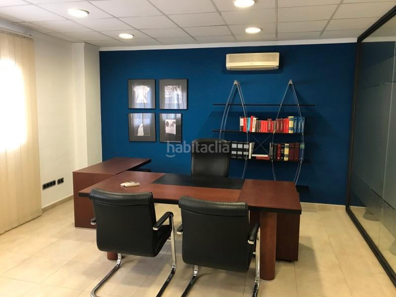 Foto e7e1f906-ce3f-41e7-8c12-63cb0e6a2f73. Büro in Oliva pueblo Oliva