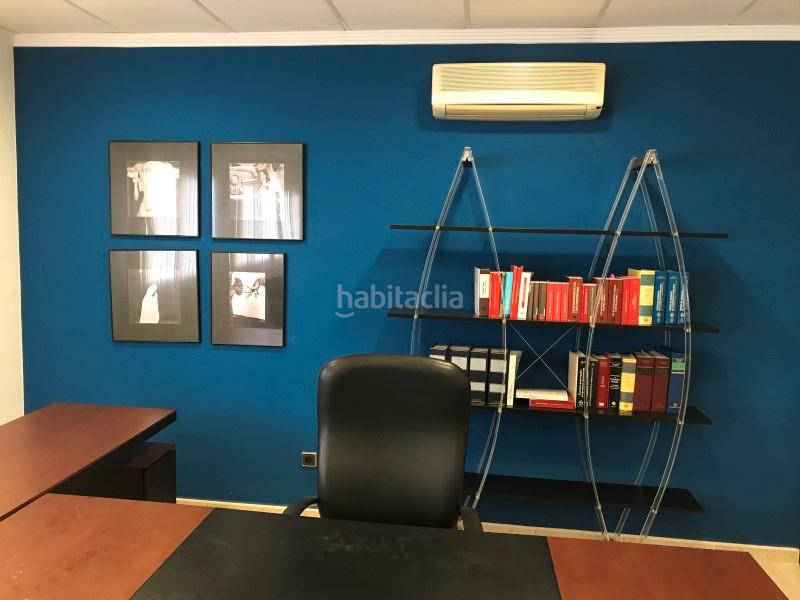 Foto b3046947-c90a-49a5-9812-7d328aac50be. Office space in Oliva pueblo Oliva