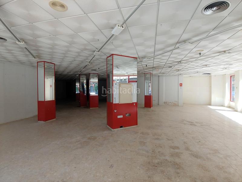 Foto 233f6cd6-5483-4383-bfe9-ad51b3c20be6. Lloguer local comercial a Plaza Elíptica - República Argentina Gandia