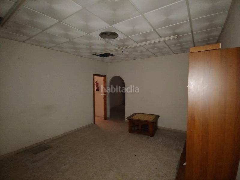 Foto eb5c66c3-3629-457b-b1c5-ad9f2db61520. Lloguer local comercial a Plaza Elíptica - República Argentina Gandia