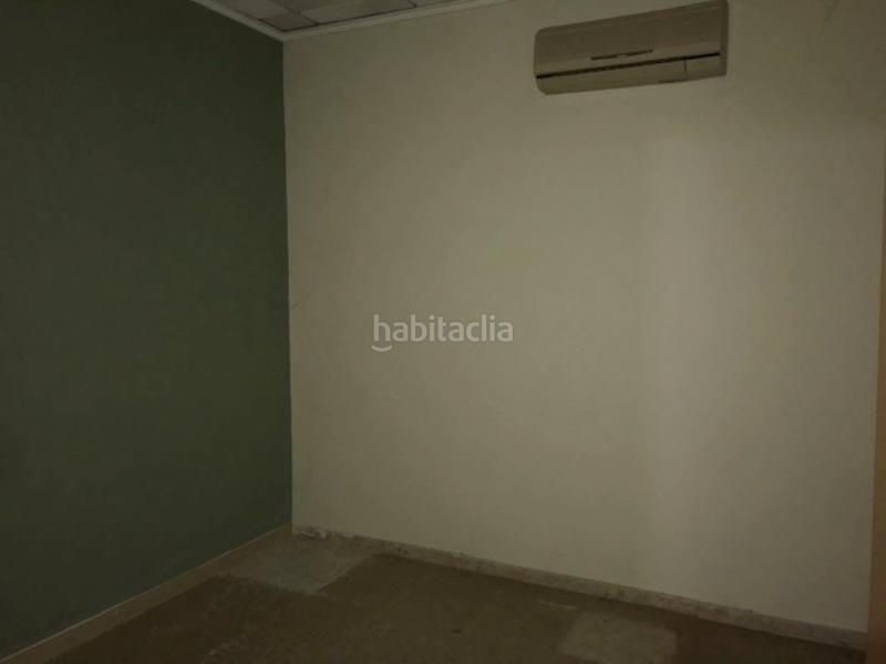 Foto e0eac470-539e-4265-bb34-5caf1fffc19b. Alquiler local comercial en Plaza Elíptica - República Argentina Gandia