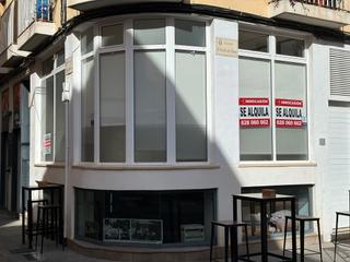 Locale commerciale in Carrer de Sant Pasqual