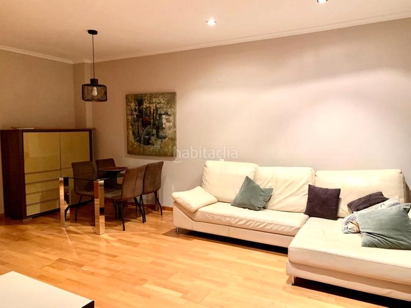 Foto 010b3d78-bcd8-49cd-8473-c00dd37370bb. Location appartement avec parking piscine dans Corea Gandia