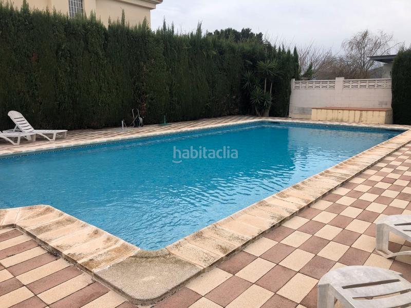 Foto de694033-ef58-4e27-960d-bbba8375ae66. Chalet avec cheminée piscine dans Playa de Gandía Gandia