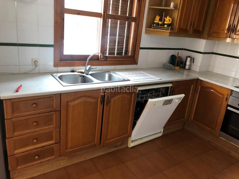 Foto 8b47f696-1795-4e50-abf8-a6fee1956b6f. Chalet con camino piscina in Playa de Gandía Gandia