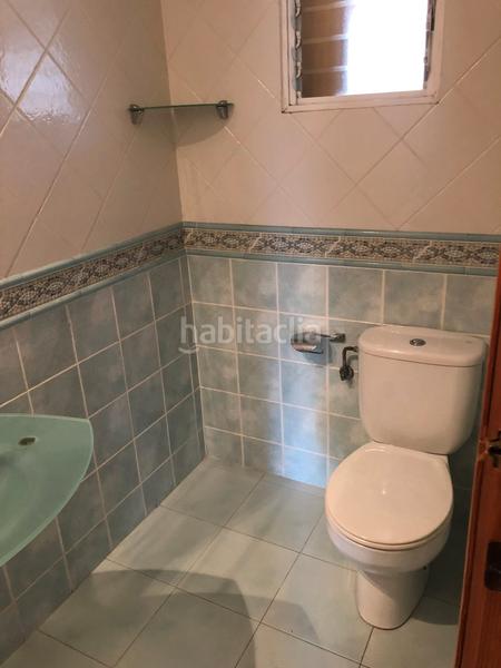 Foto f9143310-d83b-43c2-8c46-c455f8740d55. Chalet con camino piscina in Playa de Gandía Gandia