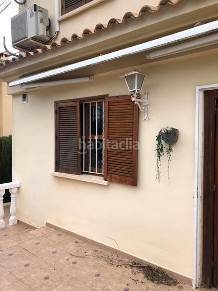 Foto 6b483d41-0d03-4326-a2b4-286150a58620. Xalet amb xemeneia piscina a Playa de Gandía Gandia