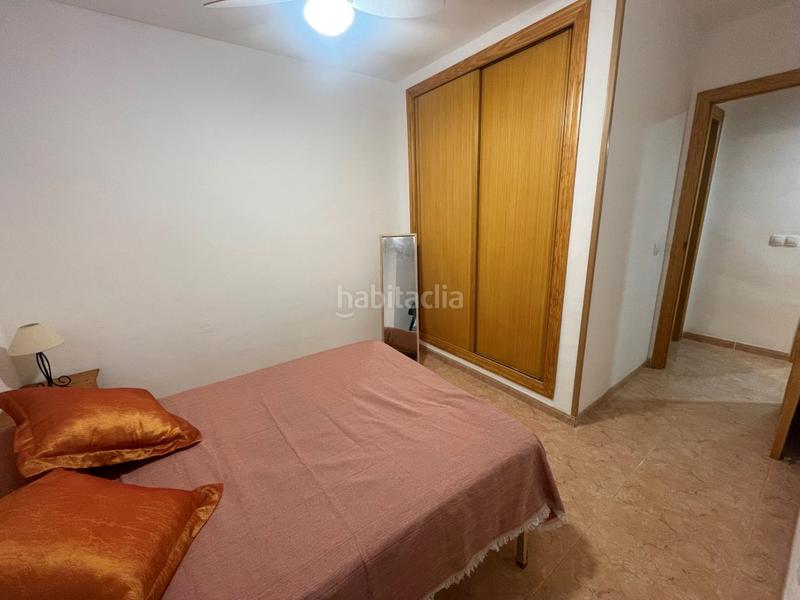 Foto bf6d58d5-3e6e-4c98-94ac-51f75d9cfa77. Lloguer apartament a carrer de la constitució 1 a Miramar