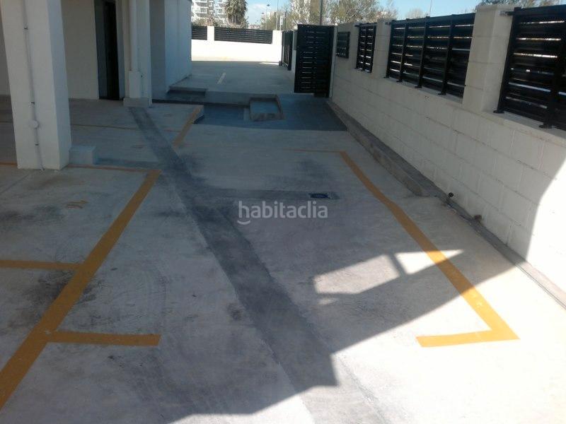 Foto bf4719d8-9604-4c15-a9ee-ac6677f37a59. Posto auto in Piles