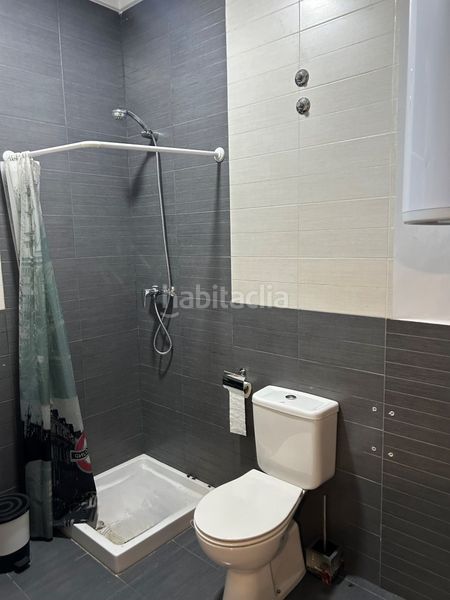 Foto df683f0a-0020-40dc-9e64-a45a1e4fe0a6. Geschäftsraum in Beniarjó