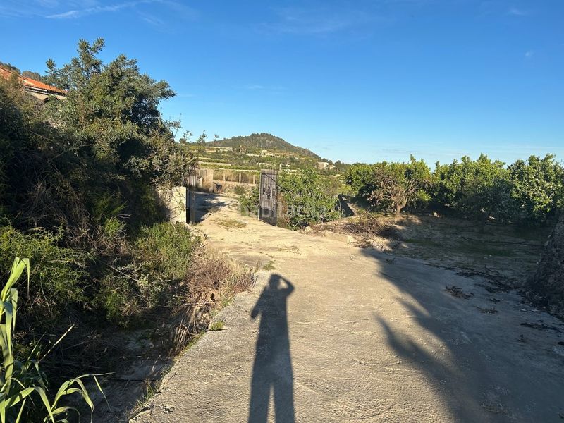 Foto 15d6f9b0-c8eb-40d1-8e28-e06066fdf550. Masia a Oliva pueblo Oliva