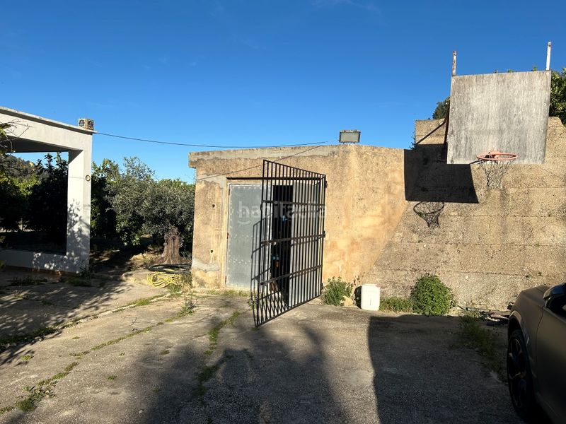 Foto 3be7ef48-9edb-46c1-b960-1e64cfbdcd77. Masia a Oliva pueblo Oliva