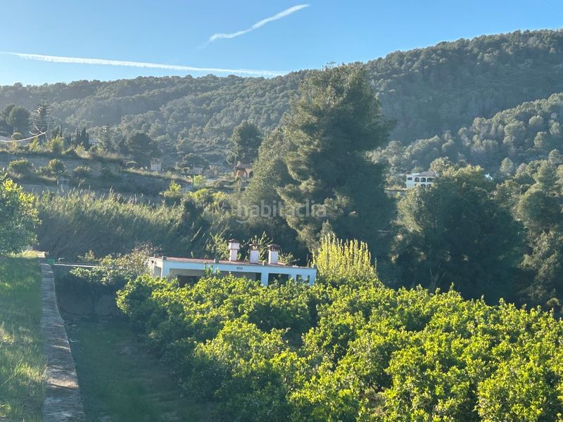 Foto 79d8cdf9-0d40-4b1f-9cf2-4921c3ff5987. Masia a Oliva pueblo Oliva